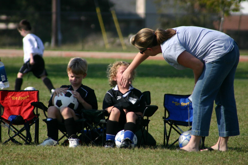 2005/10(October)/Vale-Soccer/800x600_2005-10-16-Vale-Soccer-002.JPG