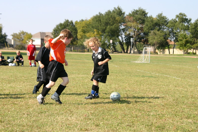2005/10(October)/Vale-Soccer/800x600_2005-10-16-Vale-Soccer-019.JPG