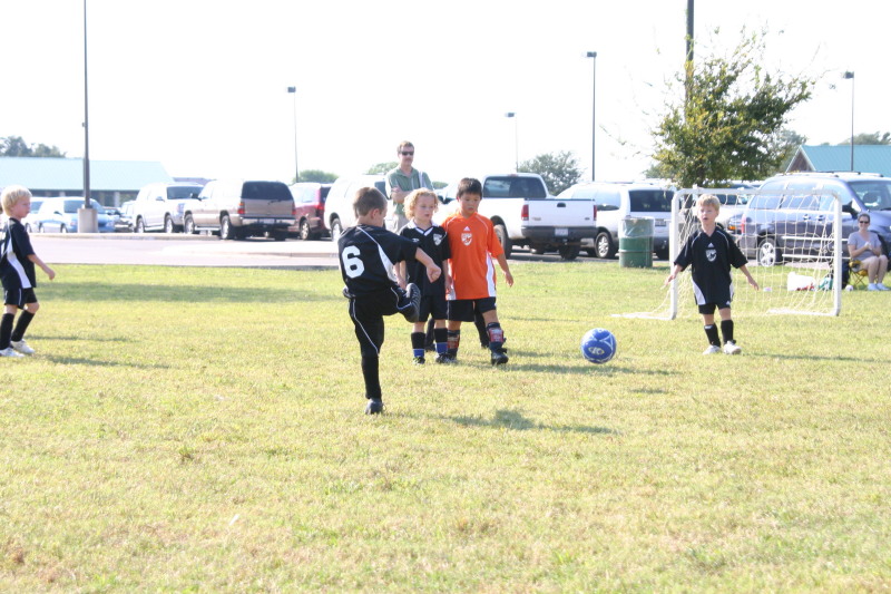 2005/10(October)/Vale-Soccer/800x600_2005-10-16-Vale-Soccer-039.JPG