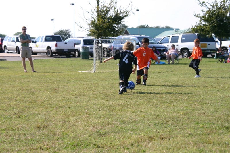 2005/10(October)/Vale-Soccer/800x600_2005-10-16-Vale-Soccer-042.JPG