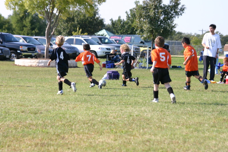 2005/10(October)/Vale-Soccer/800x600_2005-10-16-Vale-Soccer-051.JPG