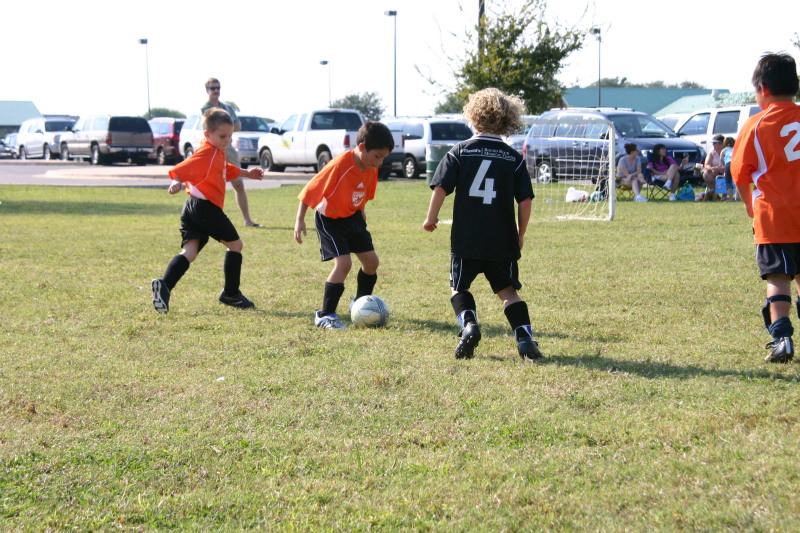 2005/10(October)/Vale-Soccer/800x600_2005-10-16-Vale-Soccer-056.JPG