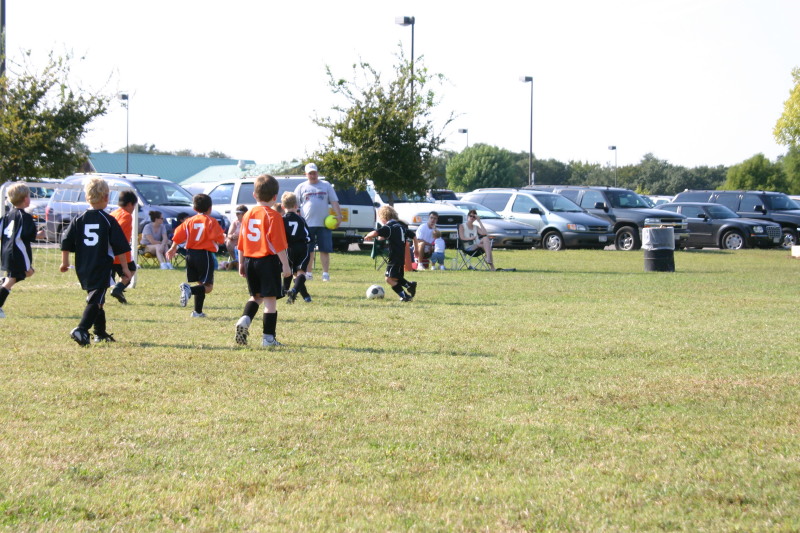 2005/10(October)/Vale-Soccer/800x600_2005-10-16-Vale-Soccer-066.JPG