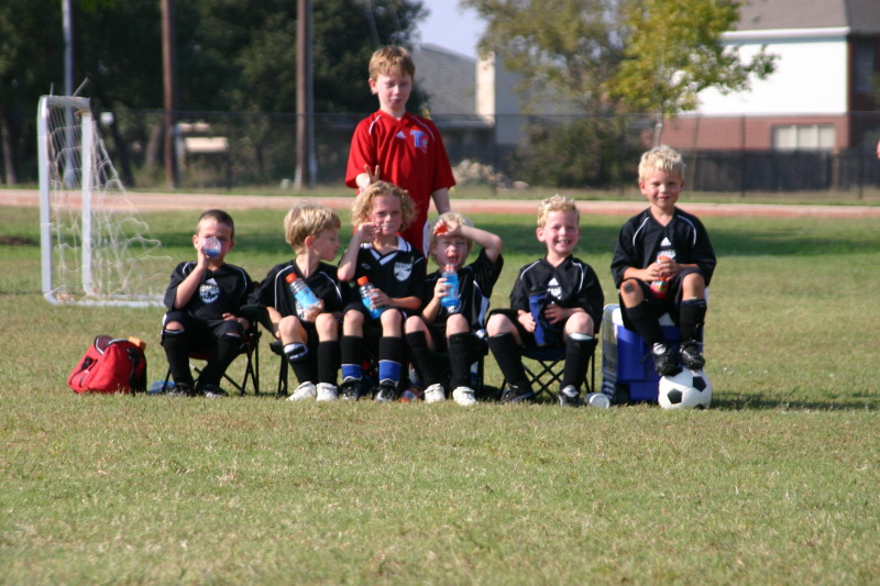 2005/10(October)/Vale-Soccer/800x600_2005-10-16-Vale-Soccer-094.JPG