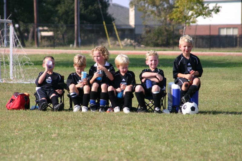 2005/10(October)/Vale-Soccer/800x600_2005-10-16-Vale-Soccer-103.JPG