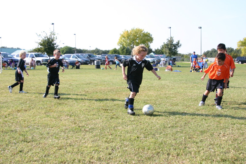 2005/10(October)/Vale-Soccer/800x600_2005-10-16-Vale-Soccer-128.JPG