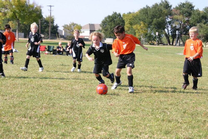 2005/10(October)/Vale-Soccer/800x600_2005-10-16-Vale-Soccer-143.JPG
