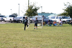 2005-10-16-Vale-Soccer-109.JPG