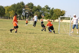 2005-10-16-Vale-Soccer-160.JPG