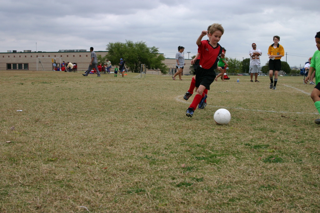 2005/11(November)/Chance-Soccer/1024x768_2005-11-12-Soccer-04-Chance.JPG