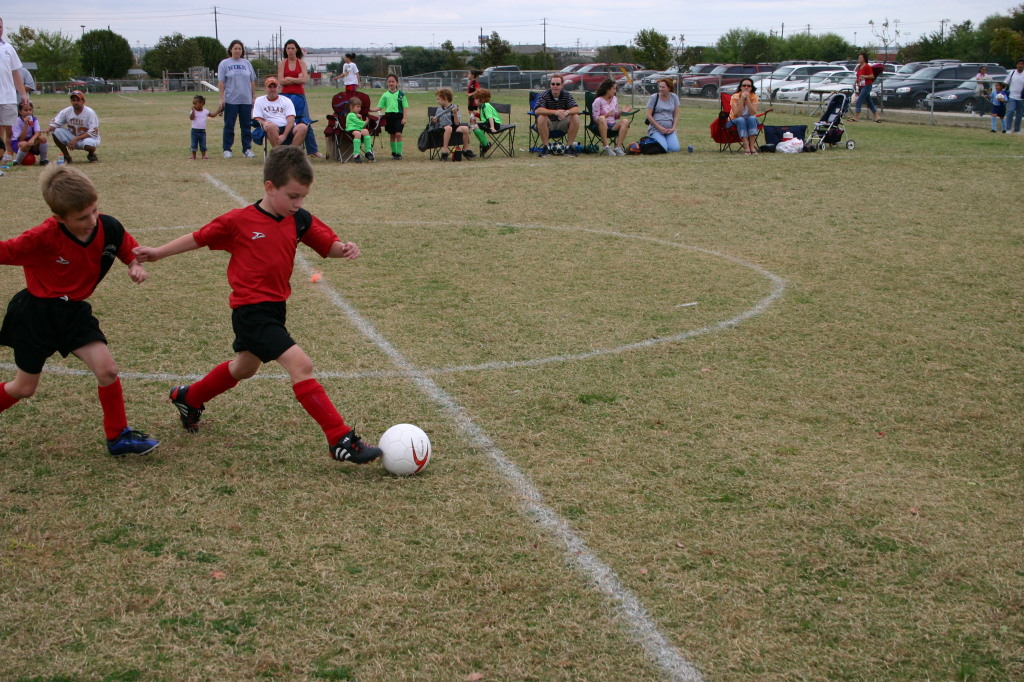 2005/11(November)/Chance-Soccer/1024x768_2005-11-12-Soccer-07-Chance.JPG