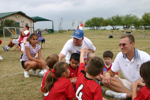 2005/11(November)/Chance-Soccer/640x480_2005-11-12-Soccer-43-Chance.JPG