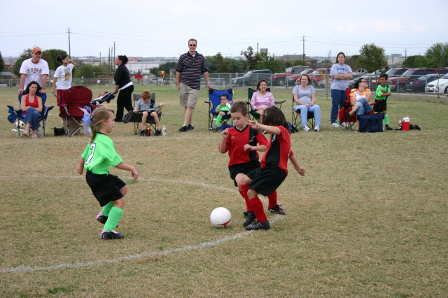2005-11-12-Soccer-66-Chance.JPG