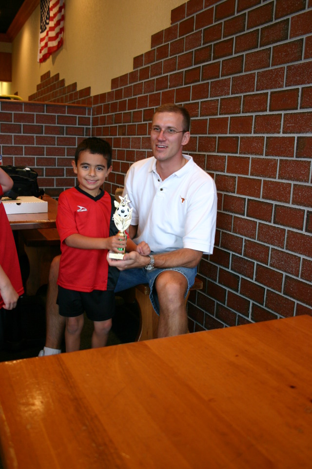 2005-11-13-TigerShark-soccer-party-03-Travis-Sam.JPG