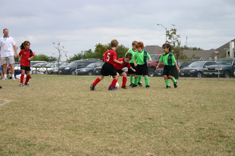 2005/11(November)/Chance-Soccer/800x600_2005-11-12-Soccer-26-Chance.JPG