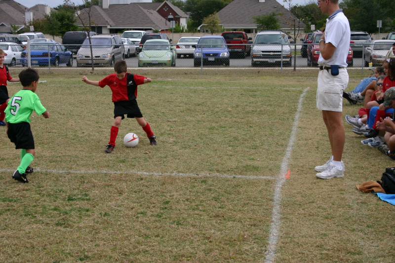 2005/11(November)/Chance-Soccer/800x600_2005-11-12-Soccer-49-Matthew.JPG