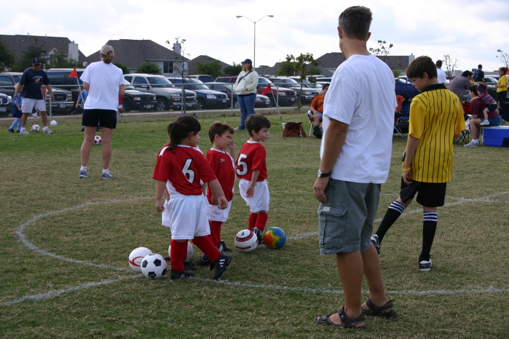 2005/11(November)/Dax-Soccer/1024x768_2005-11-12-Soccer-02-Dax.JPG