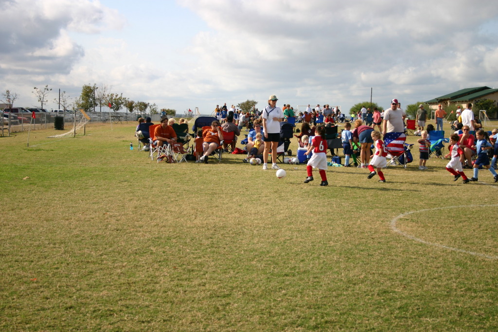 2005/11(November)/Dax-Soccer/1024x768_2005-11-12-Soccer-23-Dax.JPG