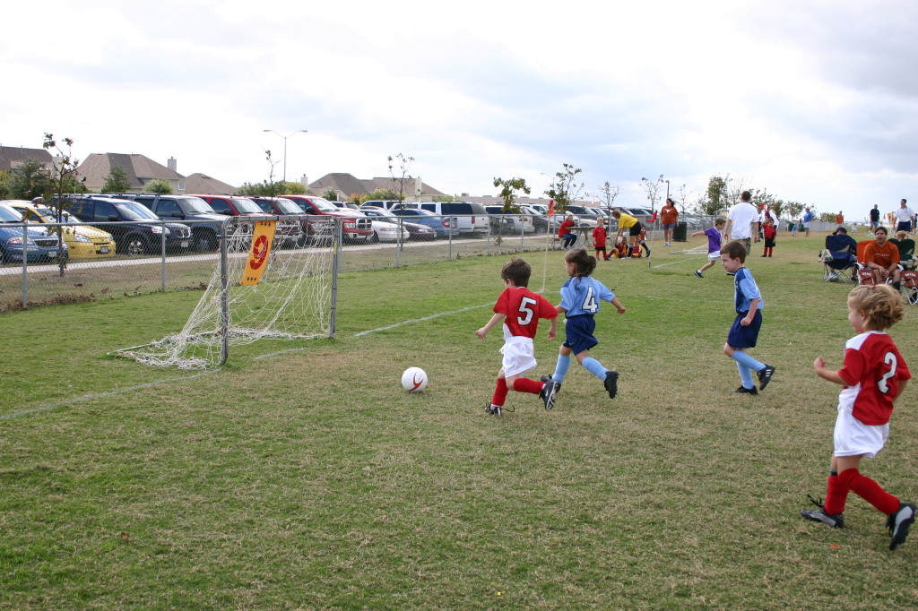 2005/11(November)/Dax-Soccer/1024x768_2005-11-12-Soccer-55-Dax.JPG