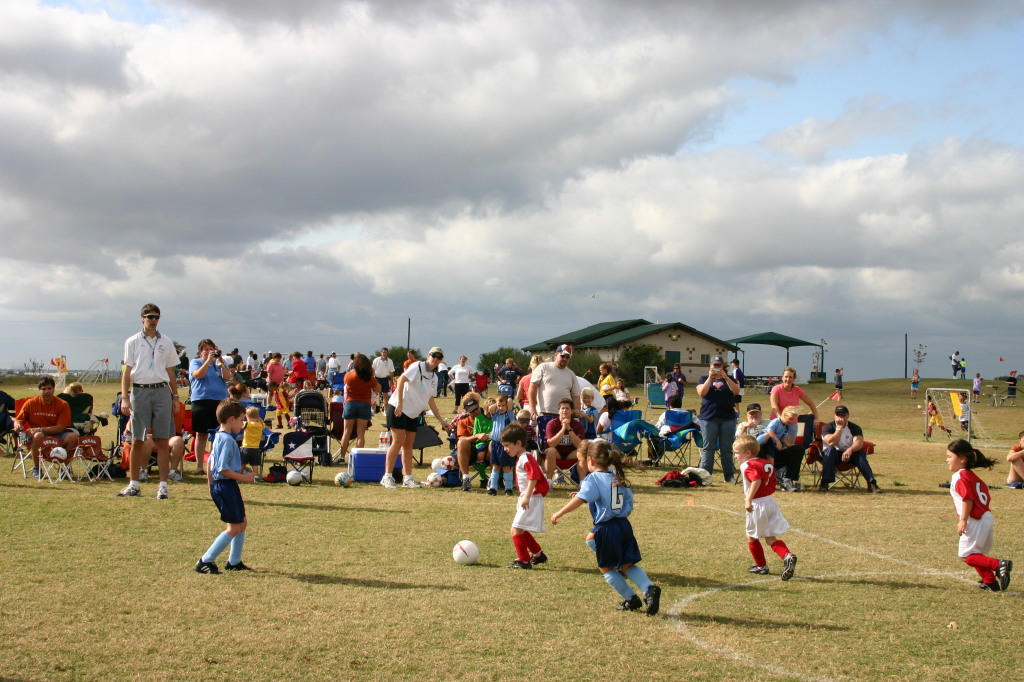 2005/11(November)/Dax-Soccer/1024x768_2005-11-12-Soccer-66-Dax.JPG
