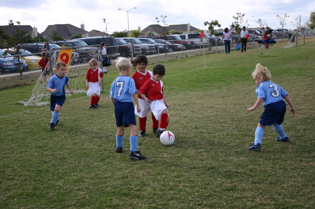 2005/11(November)/Dax-Soccer/640x480_2005-11-12-Soccer-18-Dax.JPG