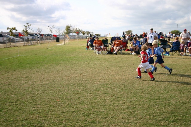 2005/11(November)/Dax-Soccer/640x480_2005-11-12-Soccer-22-Dax.JPG