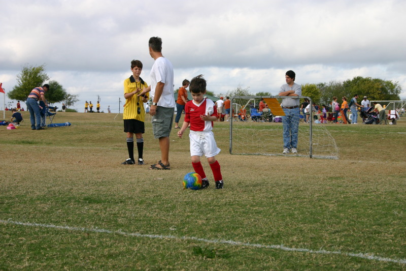 2005/11(November)/Dax-Soccer/2005-11-12-Soccer-01-Dax.JPG