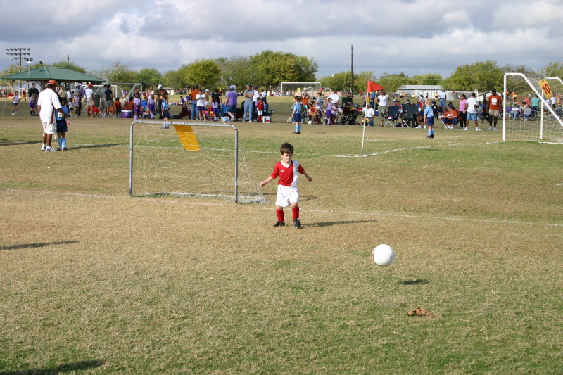 2005/11(November)/Dax-Soccer/800x600_2005-11-12-Soccer-32-Dax.JPG