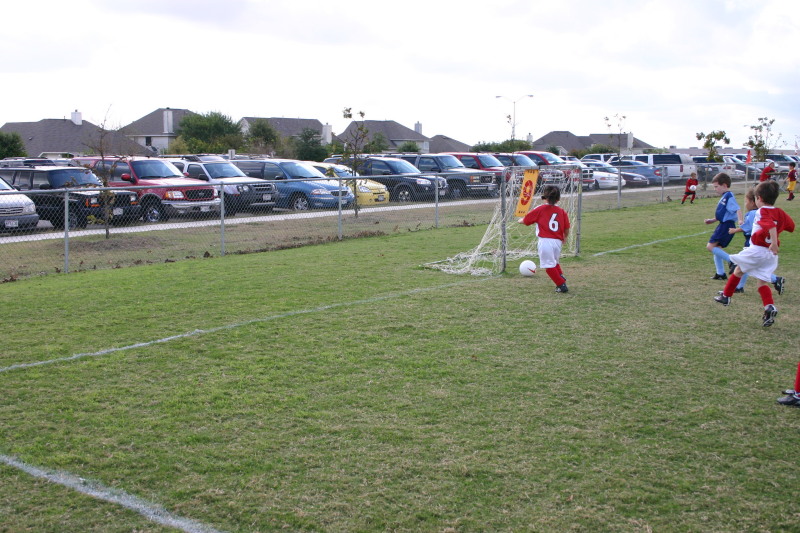 2005/11(November)/Dax-Soccer/800x600_2005-11-12-Soccer-51-Dax.JPG