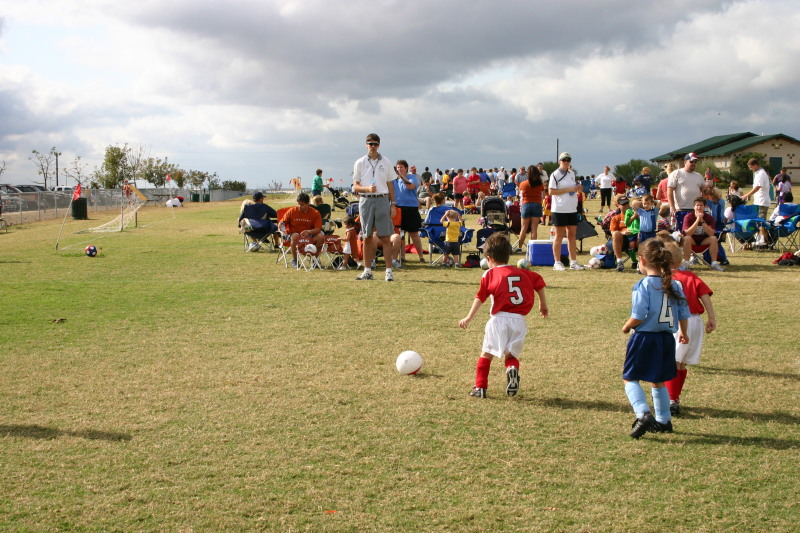 2005/11(November)/Dax-Soccer/800x600_2005-11-12-Soccer-65-Dax.JPG