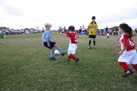 2005-11-12-Soccer-47-Dax.JPG