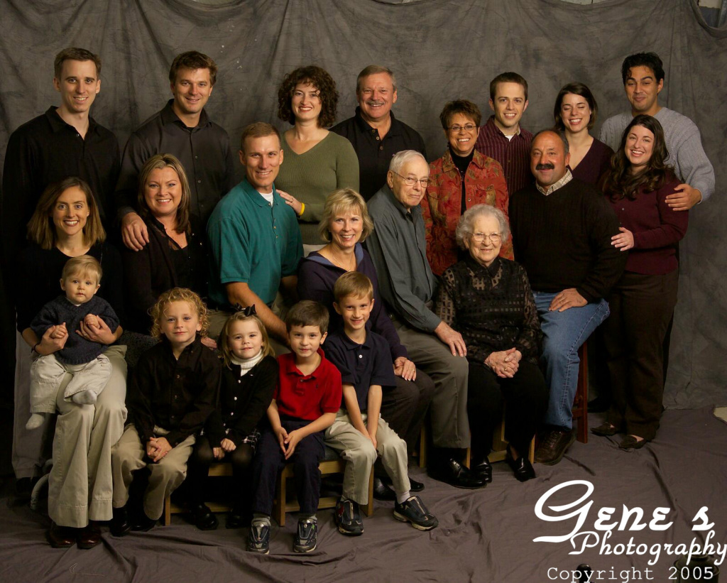 2005/11(November)/Family-Photos/videoproofs-1.jpg