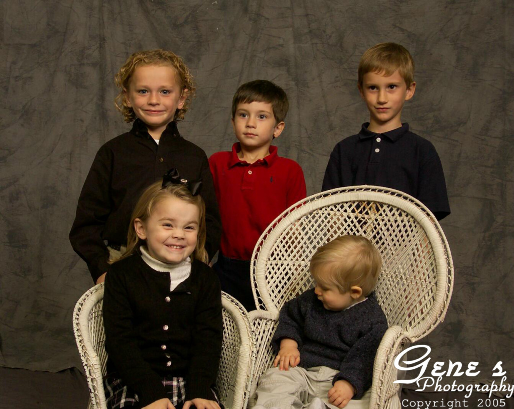 2005/11(November)/Family-Photos/1024x768_videoproofs-58.jpg