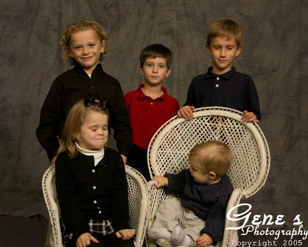 2005/11(November)/Family-Photos/1024x768_videoproofs-65.jpg