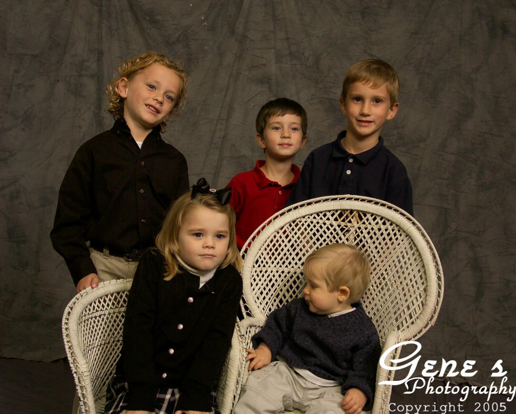 2005/11(November)/Family-Photos/1024x768_videoproofs-70.jpg