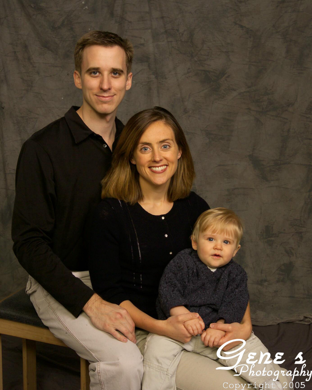 2005/11(November)/Family-Photos/1024x768_videoproofs-73.jpg