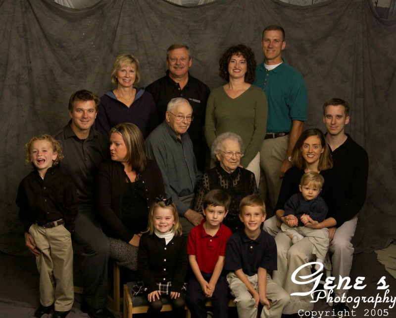 2005/11(November)/Family-Photos/800x600_videoproofs-34.jpg