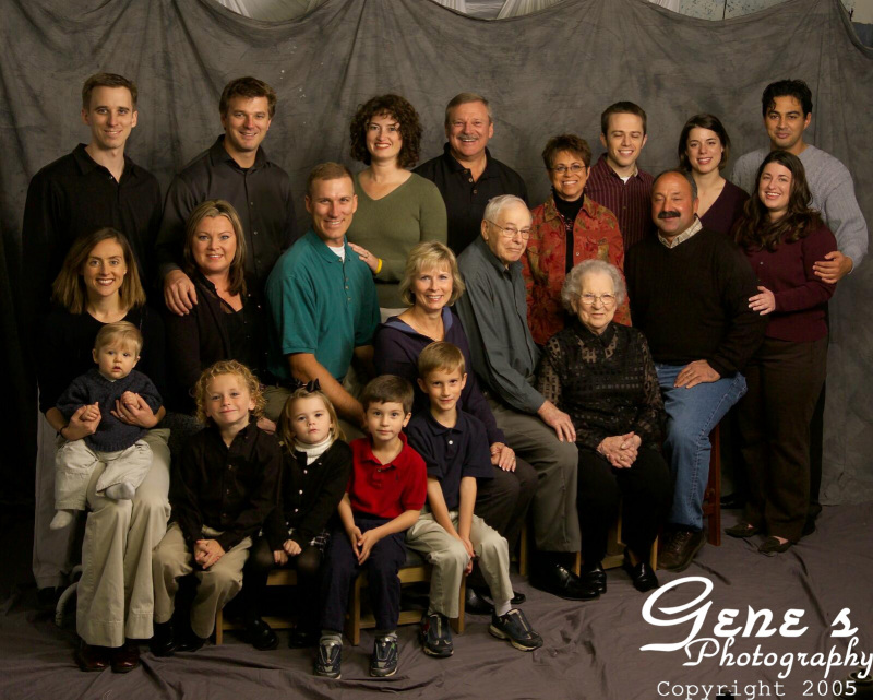 2005/11(November)/Family-Photos/800x600_videoproofs.jpg