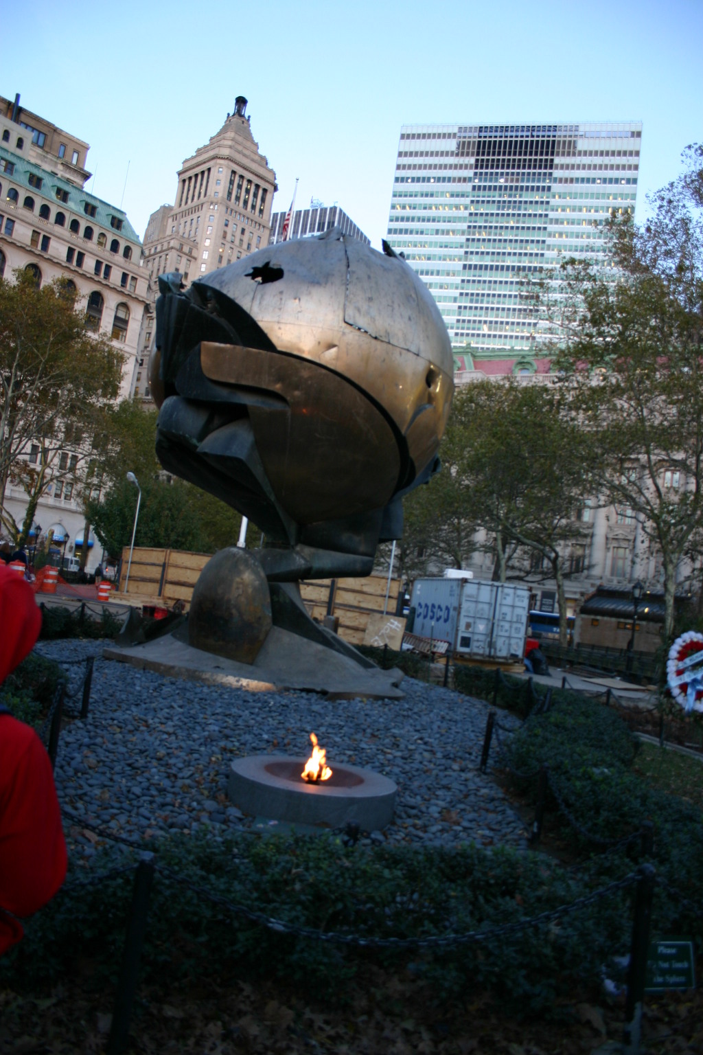2005/11(November)/NewYorkCity/1024x768_2005-11-07-New-York-14-Battery-Park.JPG