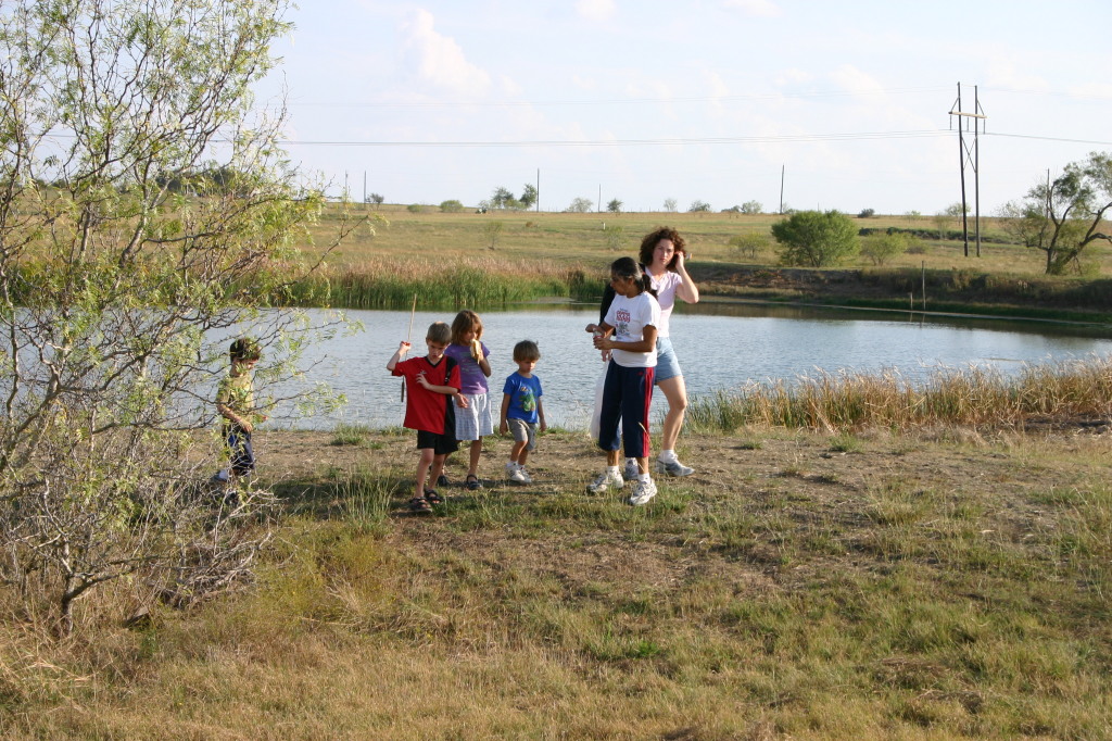2005-11-13-Pflugerville-Land-31-Dax-Chance-Kalyani-Suchin-Suzi-Kavita.JPG