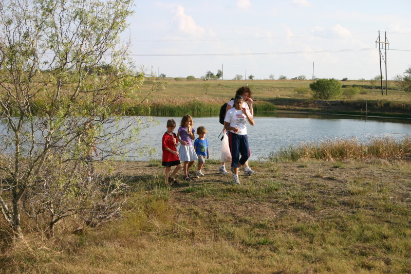 2005-11-13-Pflugerville-Land-30-Dax-Chance-Kalyani-Suchin-Suzi-Kavita.JPG