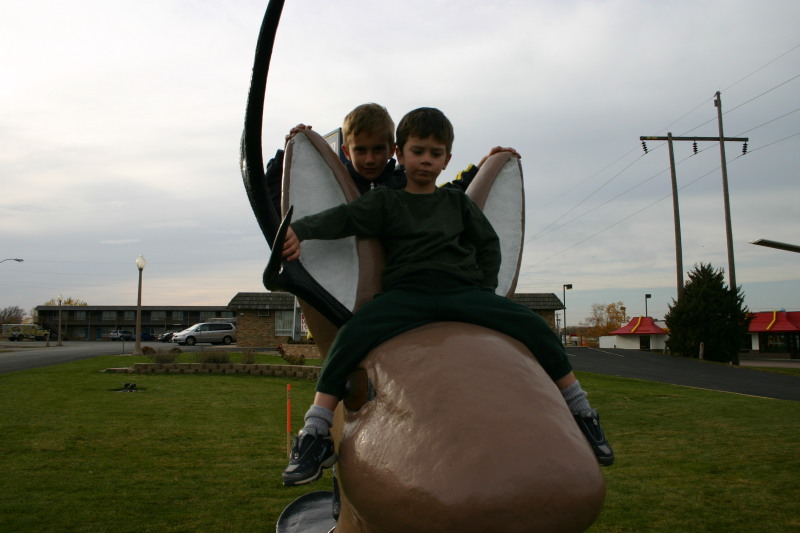 2005-11-03-South-Dakota-10-Dax-Chance-Jackalope.JPG