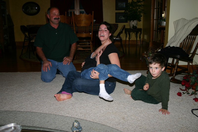 2005-11-03-South-Dakota-67-Chance-Dax-Lindsay-John.JPG
