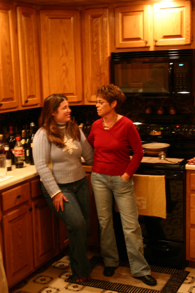 2005/11(November)/SouthDakota/Day1/800x600_2005-11-03-South-Dakota-70-Sarah-Pat.JPG