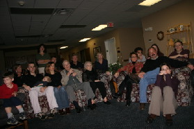2005-11-05-South-Dakota-107-Hildebrands-Wieczoreks-watching-video.JPG