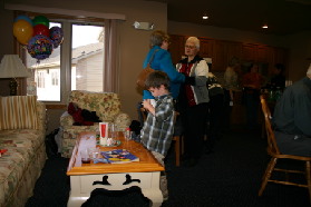 2005-11-05-Melvin-90th-bday-050-Dax.JPG
