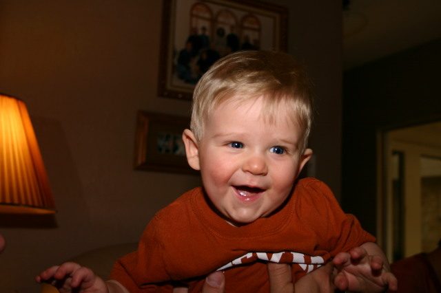 2005/11(November)/Thanksgiving/640x480_2005-11-25-Thanksgiving-28-Ian.JPG