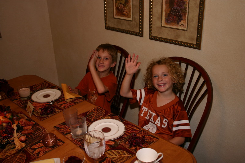 2005/11(November)/Thanksgiving/800x600_2005-11-25-Thanksgiving-31-Chance-Vale.JPG
