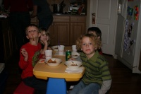 2005/12(December)/Christmas-Eve/2005-12-24-Christmas-Eve-01-Chance-Kyla-Vale.JPG