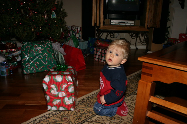 2005-12-24-Christmas-Eve-02-Ian.JPG